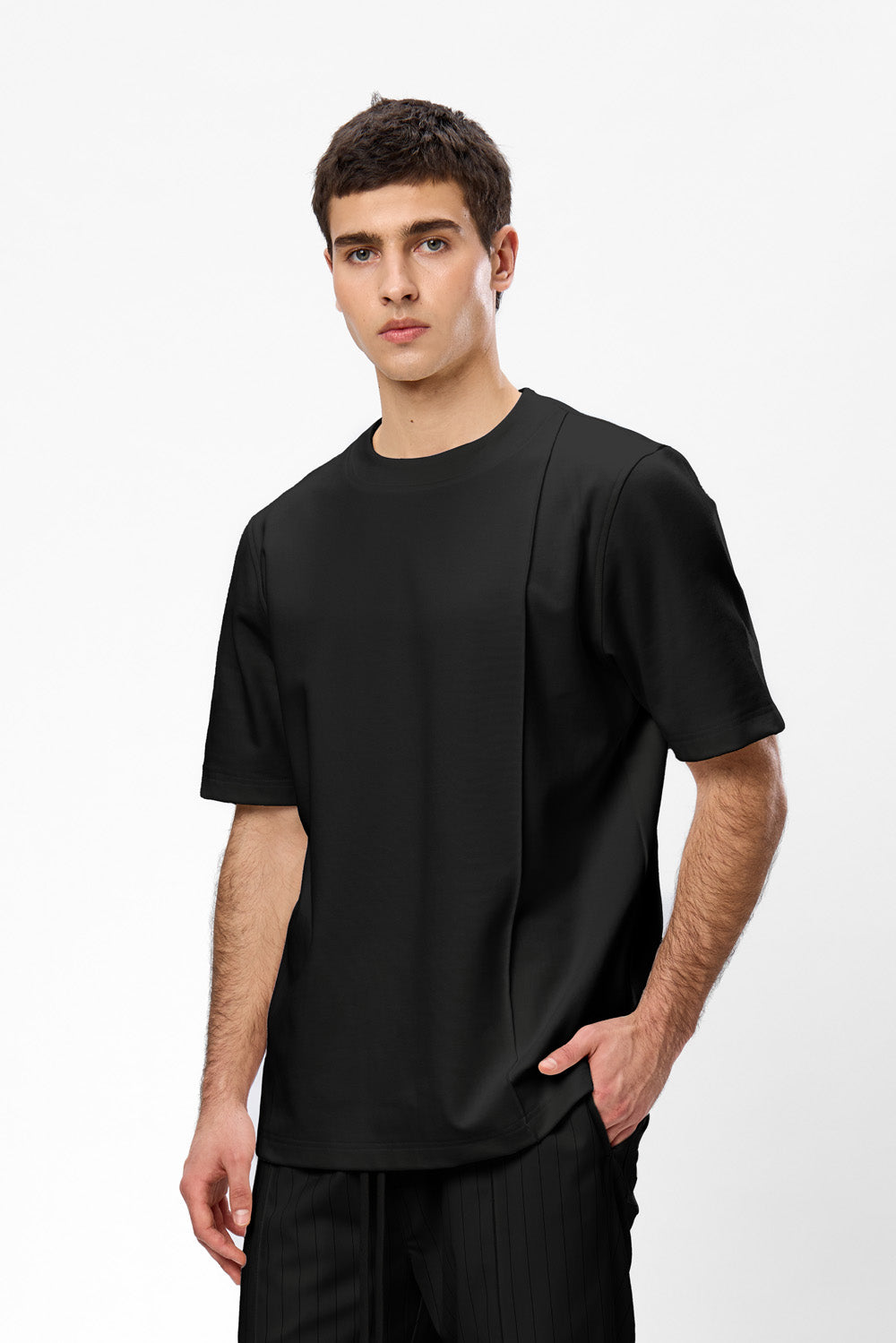 Khan V2 black seam detail T-shirt