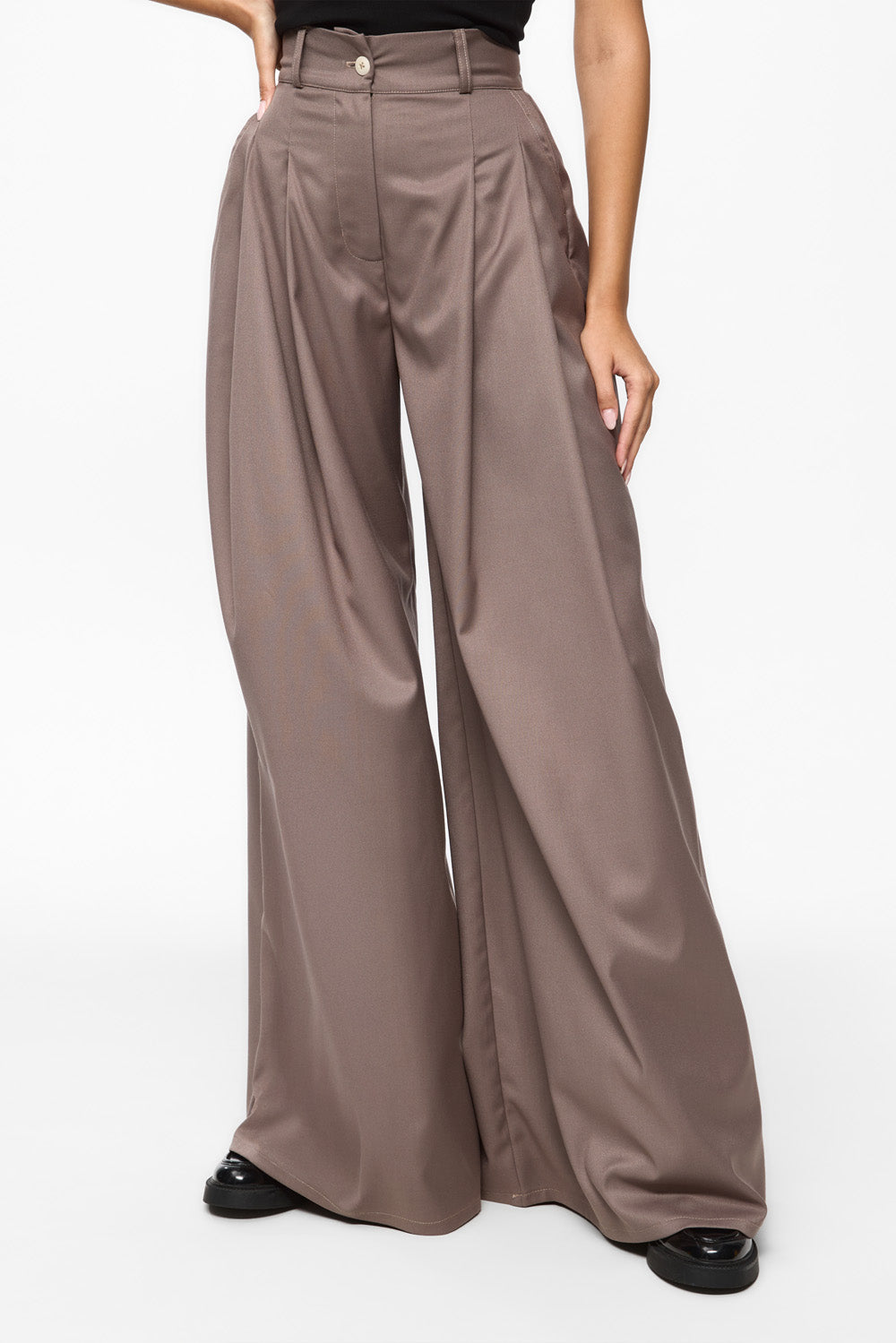 Pantalon din stofa Kimi | Femei | Bej | Stil modern și elegant | Confort și funcționalitate | Atelier Hamza