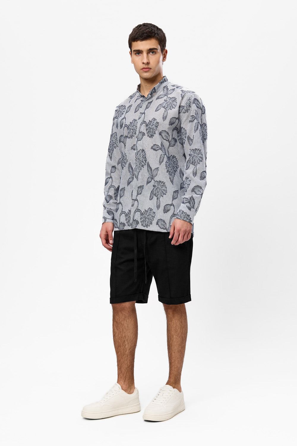 Thomas Black Cloth Shorts