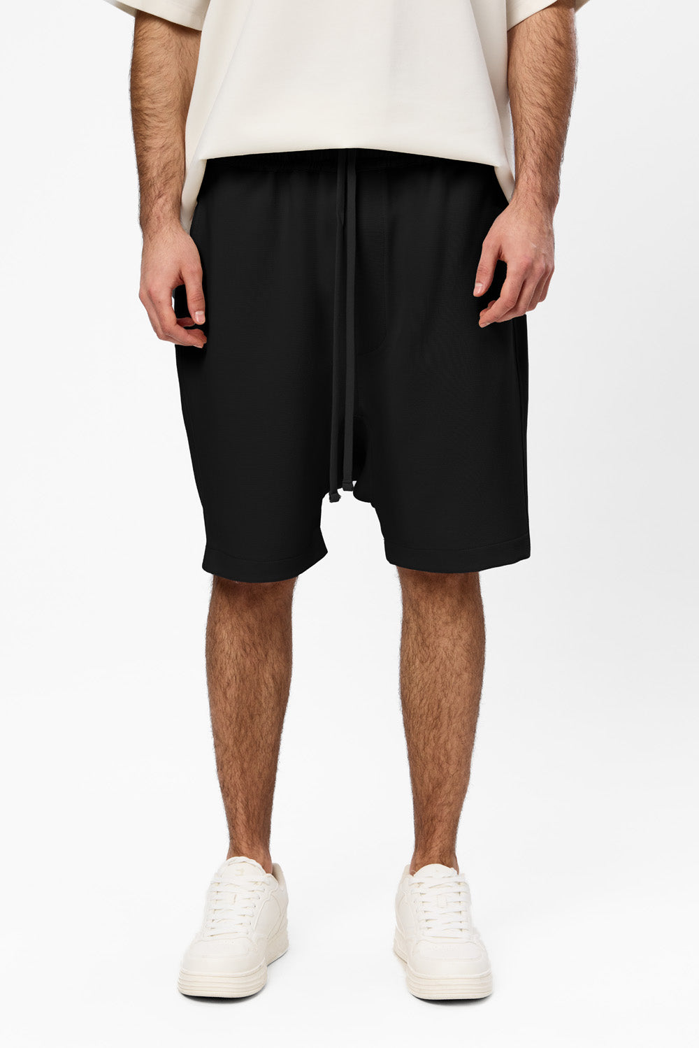 Beżowe spodnie Thom