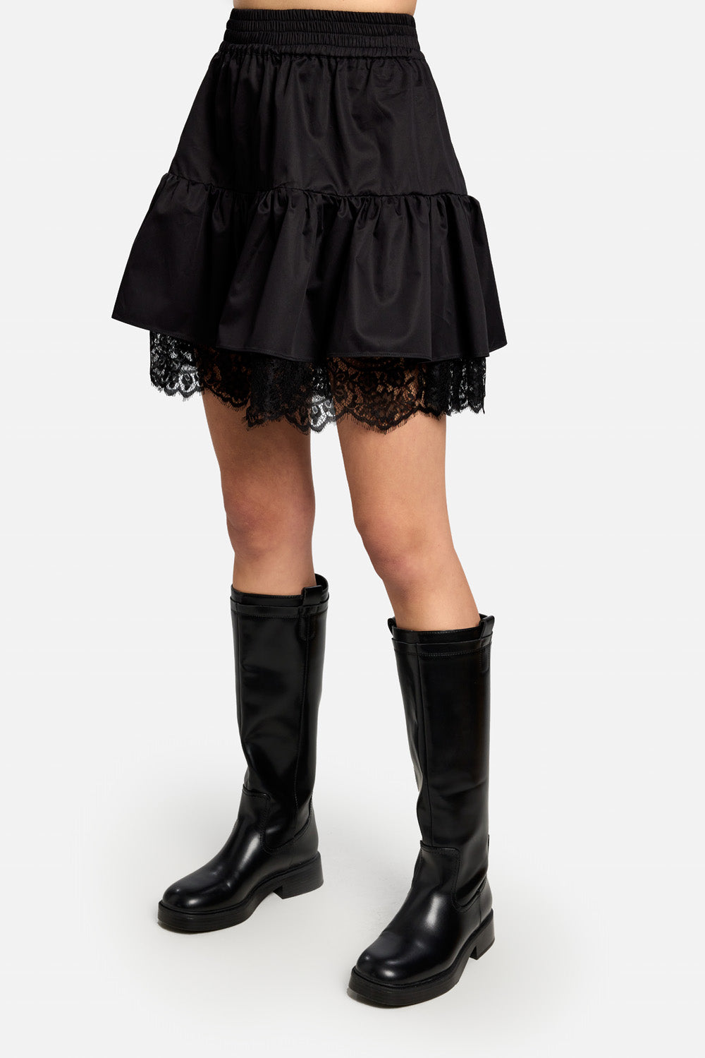 Fustă Swan | Femei | Negru | Stil Modern & Elegant | Confort & Funcționalitate | Atelier Hamza