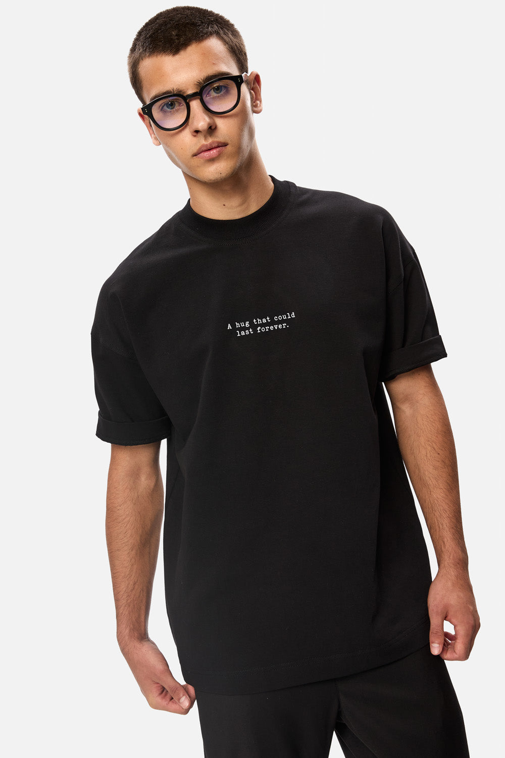 Tricou negru de barbati cu imprimeu Hug | Confort & Eleganță | Negru | Atelier Hamza
