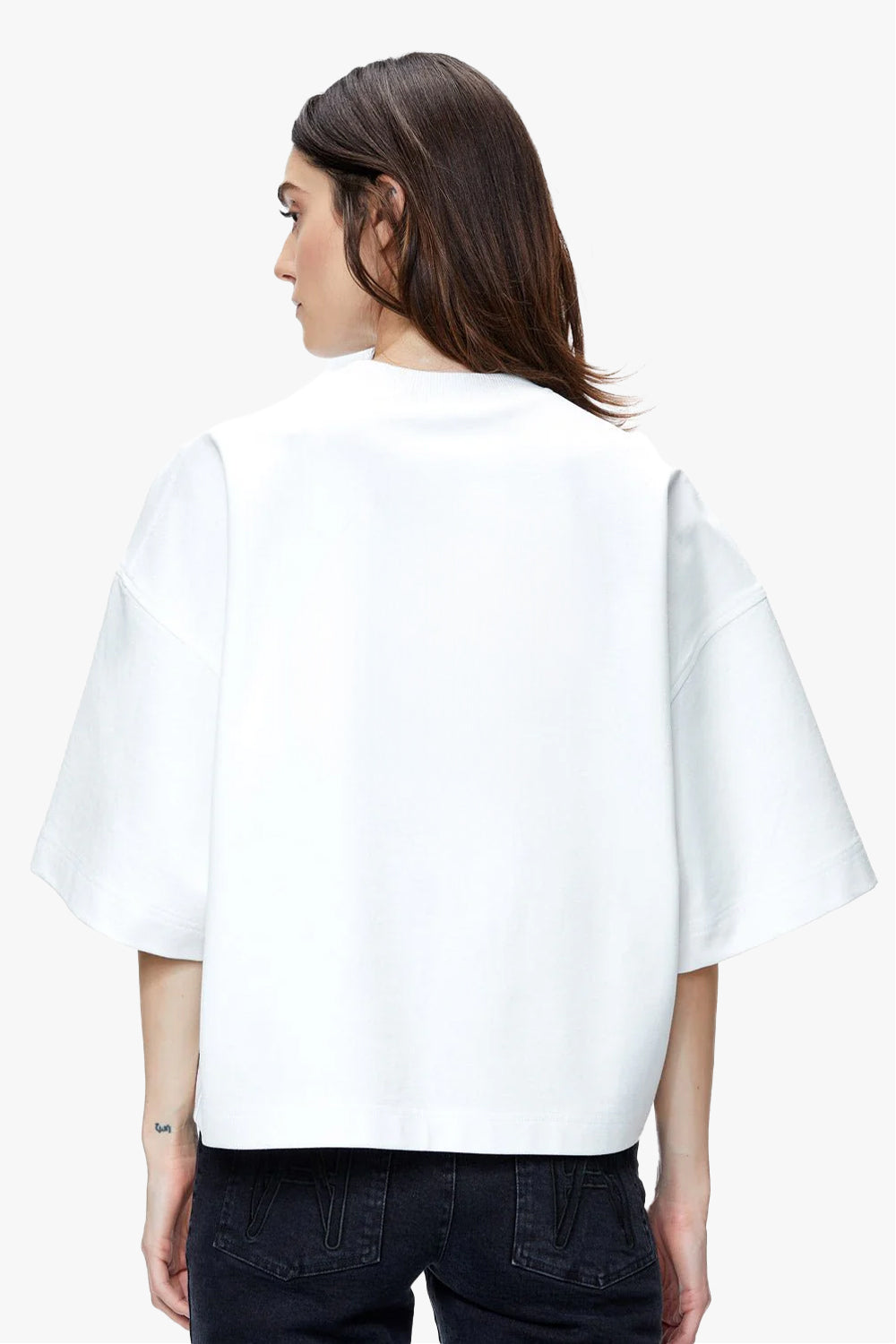 Tricou alb „Charmante” femei, print corset negru cu trandafiri roșii, bumbac premium, stil elegant și confort durabil, croială modernă.