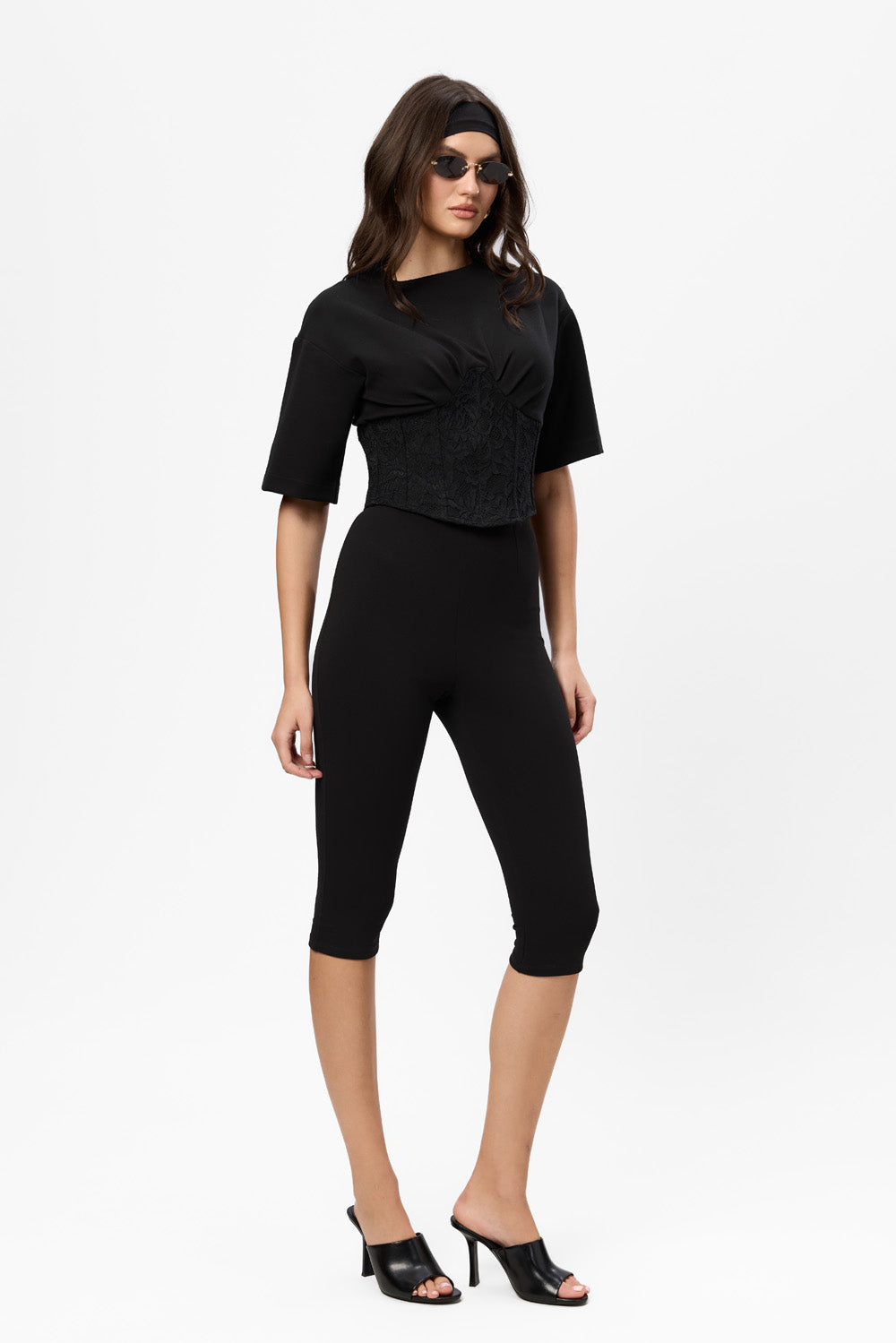 Beżowa koszulka La Perle z nadrukiem W