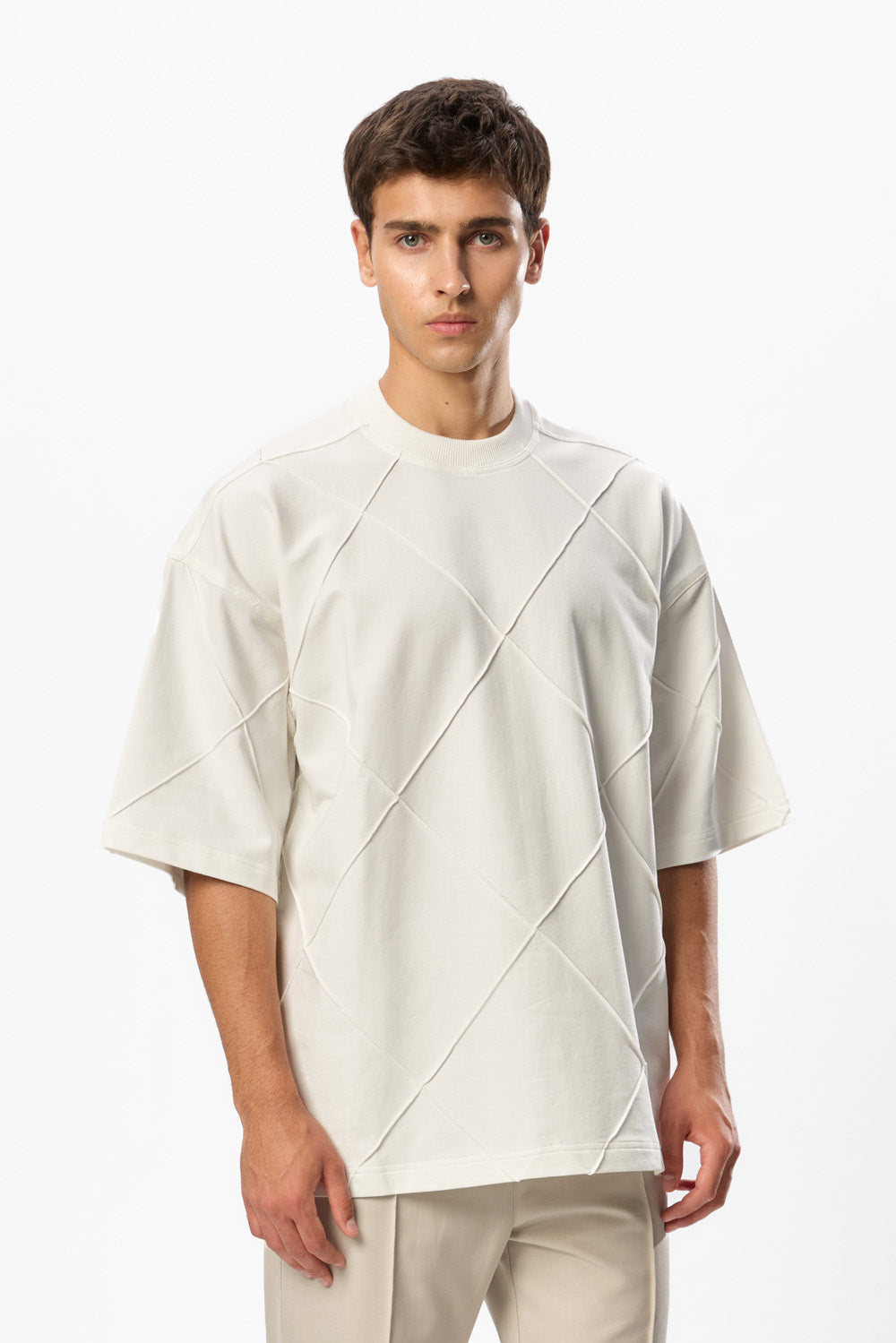 Diamond Oversized Off-White T-shirt