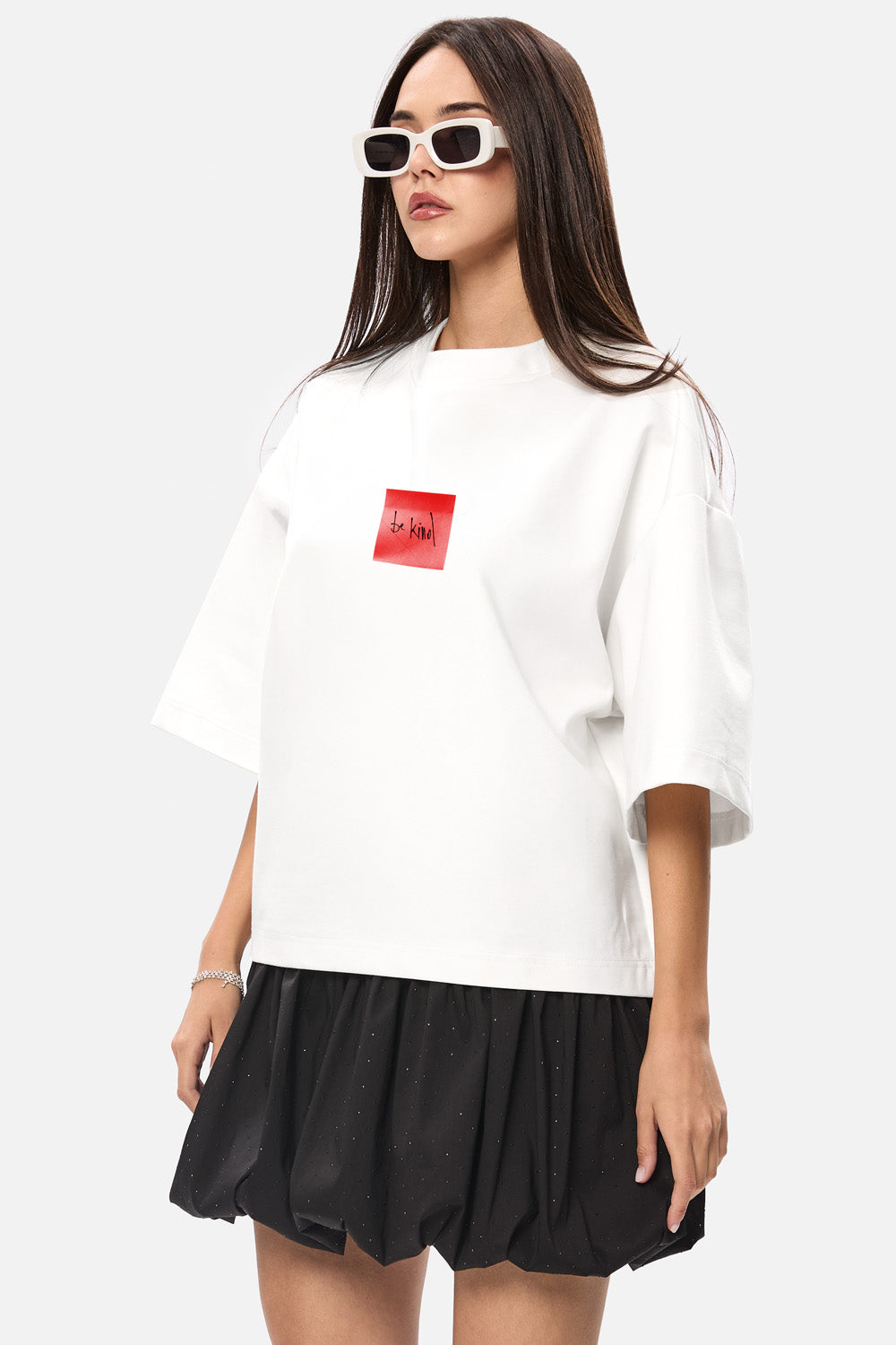 Tricou Off-White cu imprimeu Heart Post | Femei | Alb | Stil Modern & Elegant | Confort & Funcționalitate | Atelier Hamza