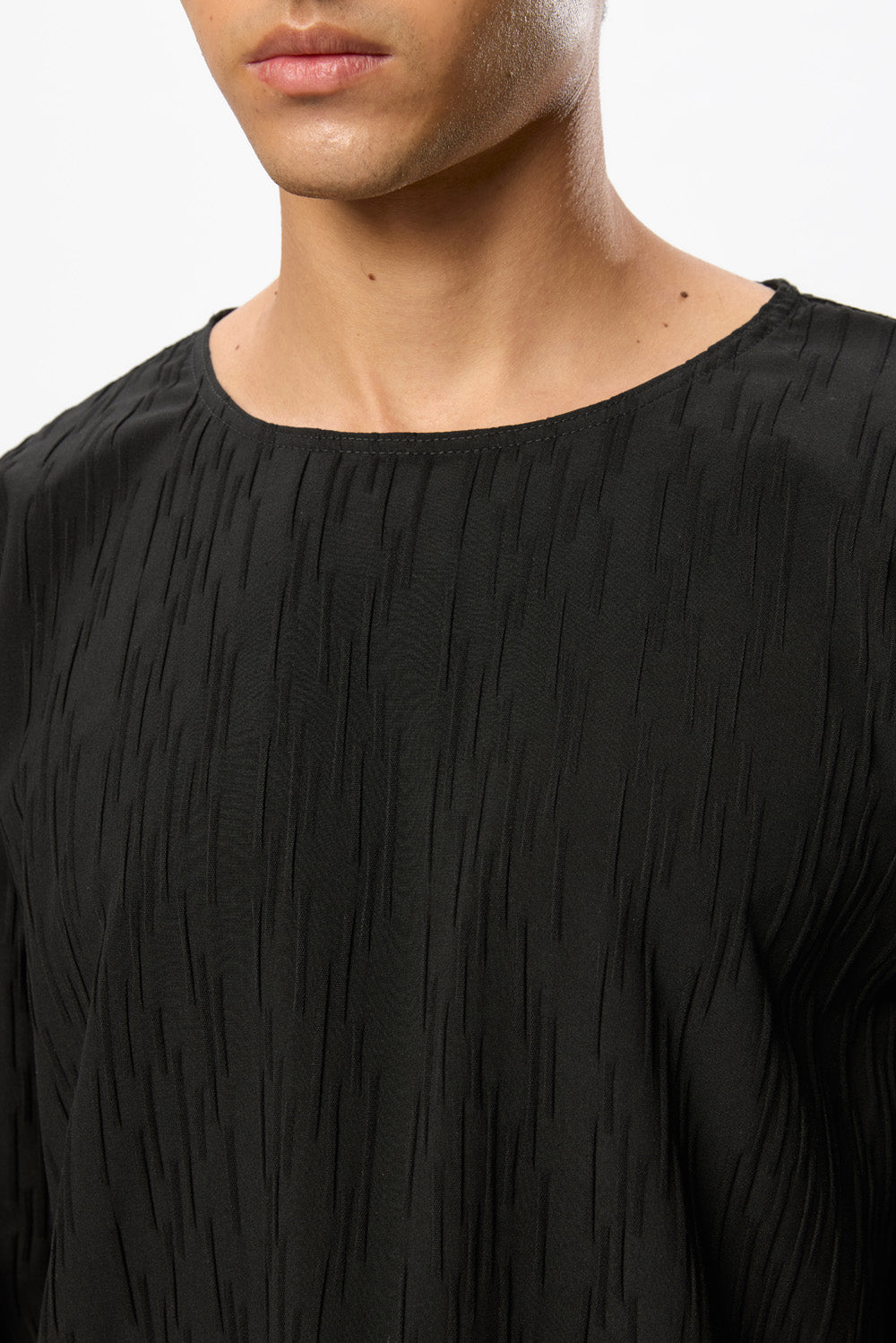 Thom Black Textured T-Shirt