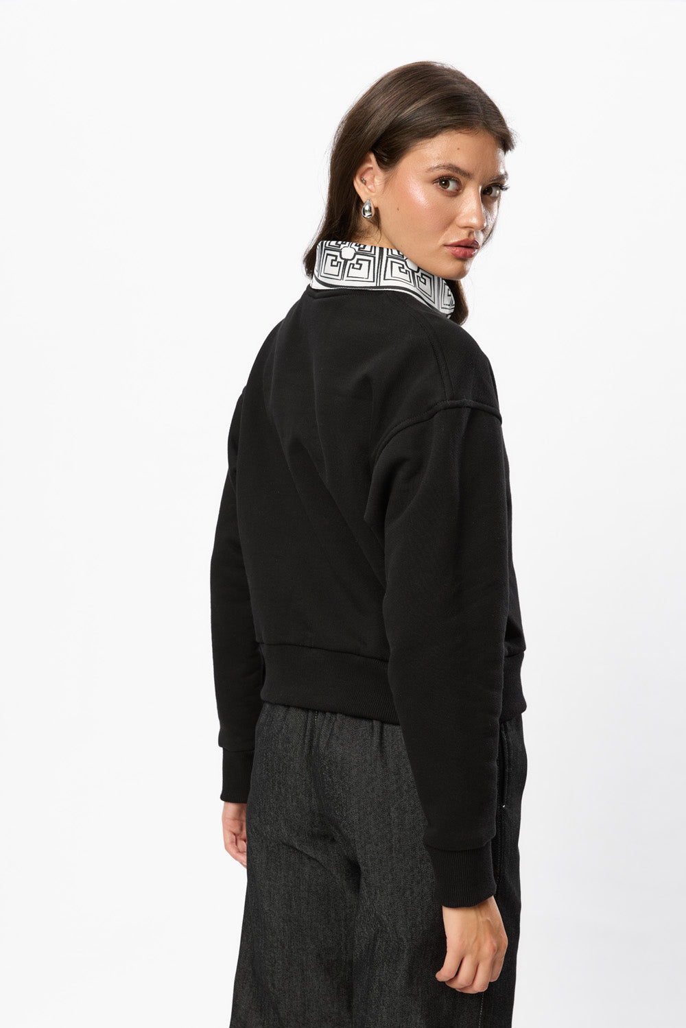 Tiffany Sweater with Scarf Black