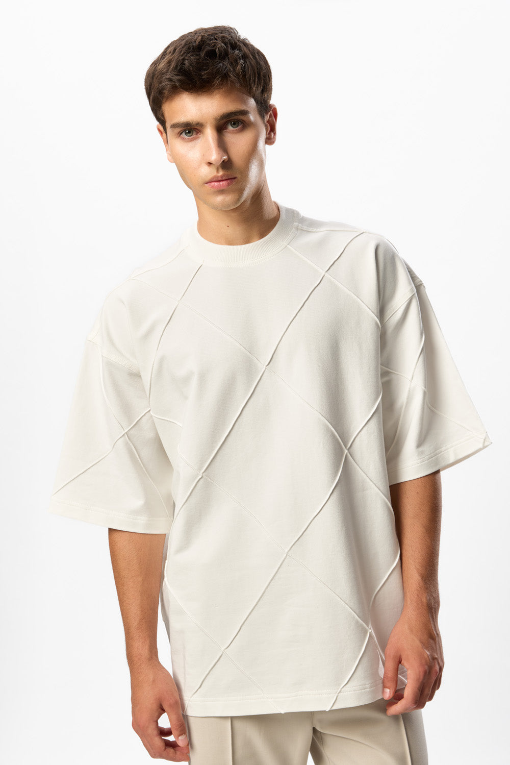 Diamond Oversized Off-White T-shirt