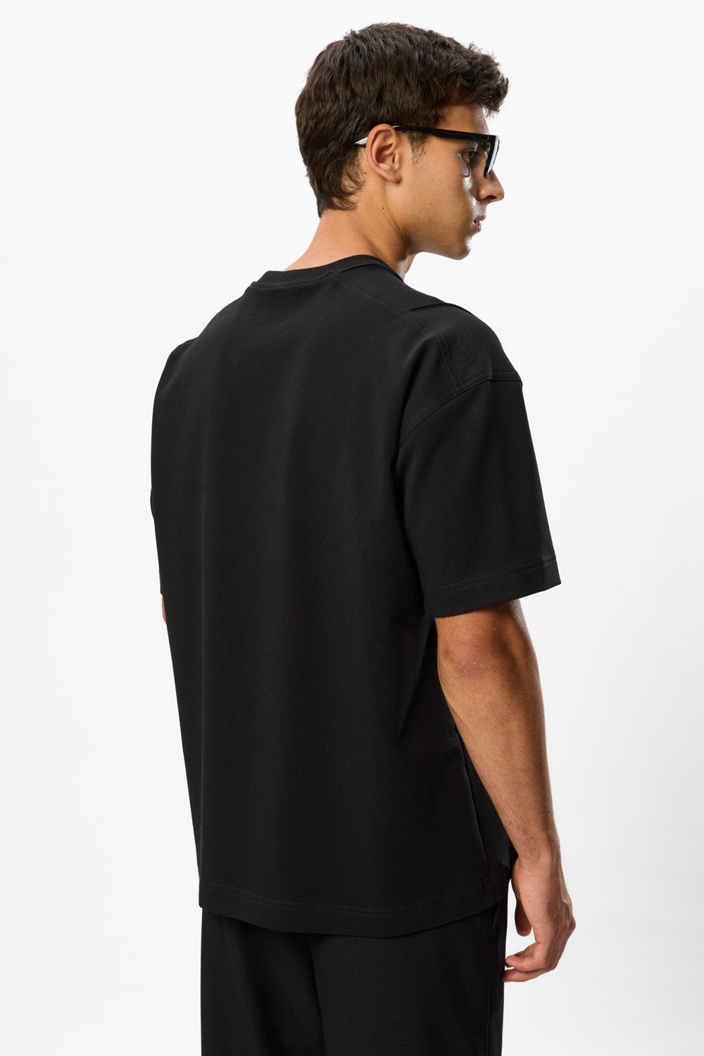 Linea Black T-shirt with stripes