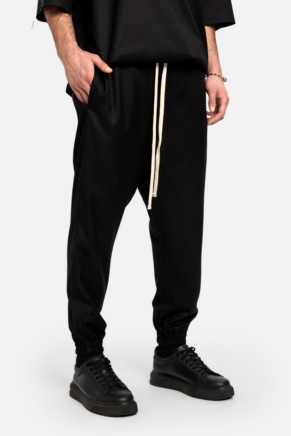 Pantaloni Sicily | Bărbați | Negru | Stil Modern & Elegant | Confort & Funcționalitate | Atelier Hamza