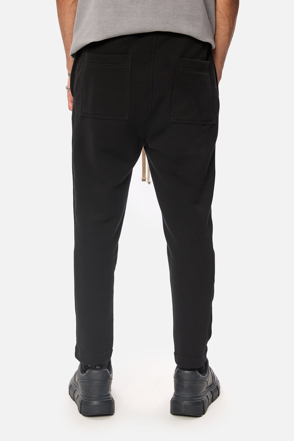 Pantaoni Thom din bumbac | Bărbați | Negru | Stil Modern & Elegant | Confort & Funcționalitate | Atelier Hamza