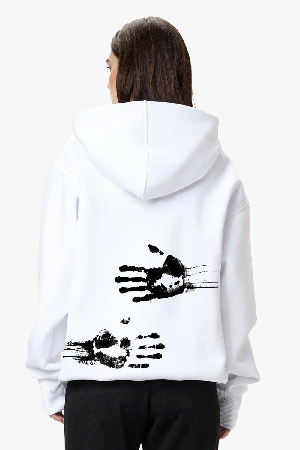Hanorac flausat cu imprimeu „A hug” | Femei | Alb | Stil modern și elegant | Confort și funcționalitate | Atelier Hamza