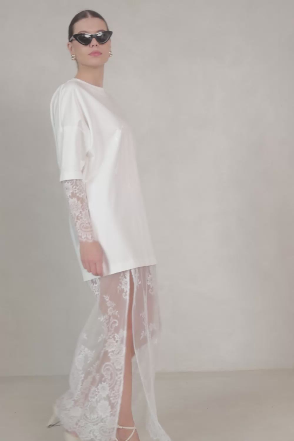 Rochie Venice cu fustă și mâneci din dantelă | Femei | Alb | Stil Modern & Elegant | Confort & Funcționalitate | Atelier Hamza