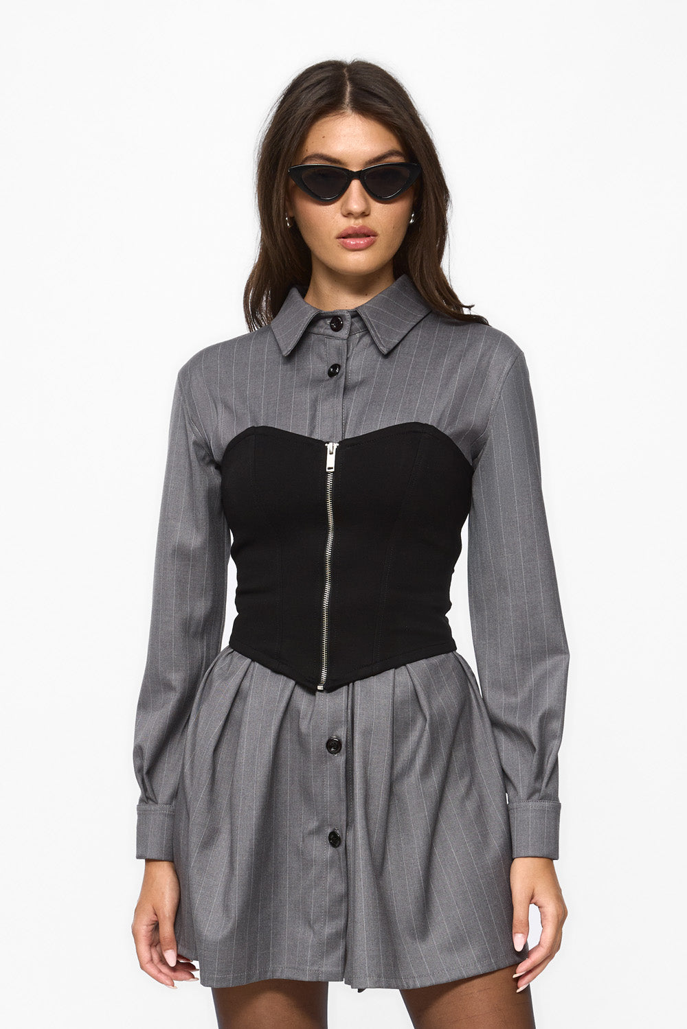 Czarna sukienka Lille z długimi rękawami