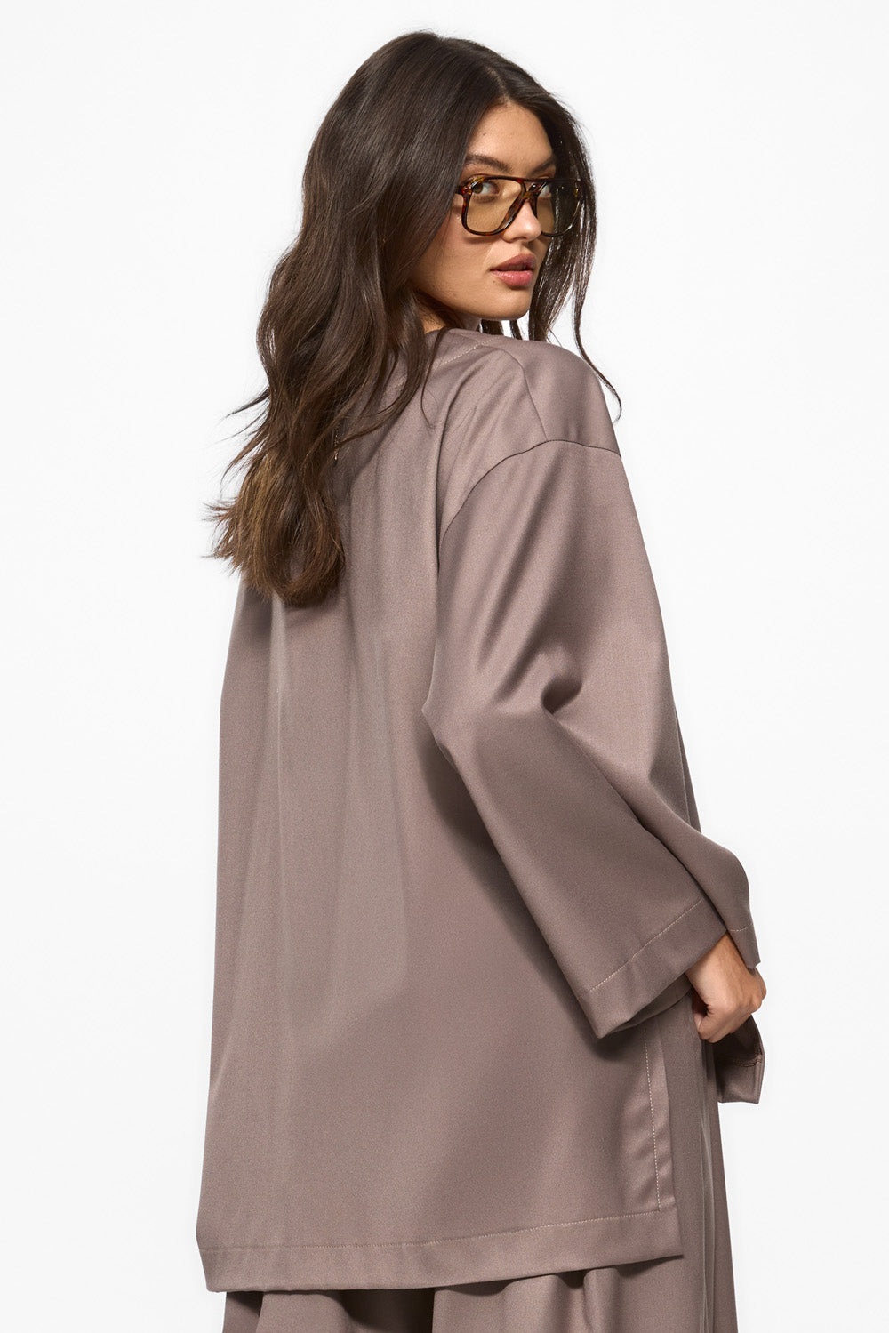 Kimi cloth cardigan | Women | Beige | Modern and elegant style | Comfort and functionality | Atelier Hamza