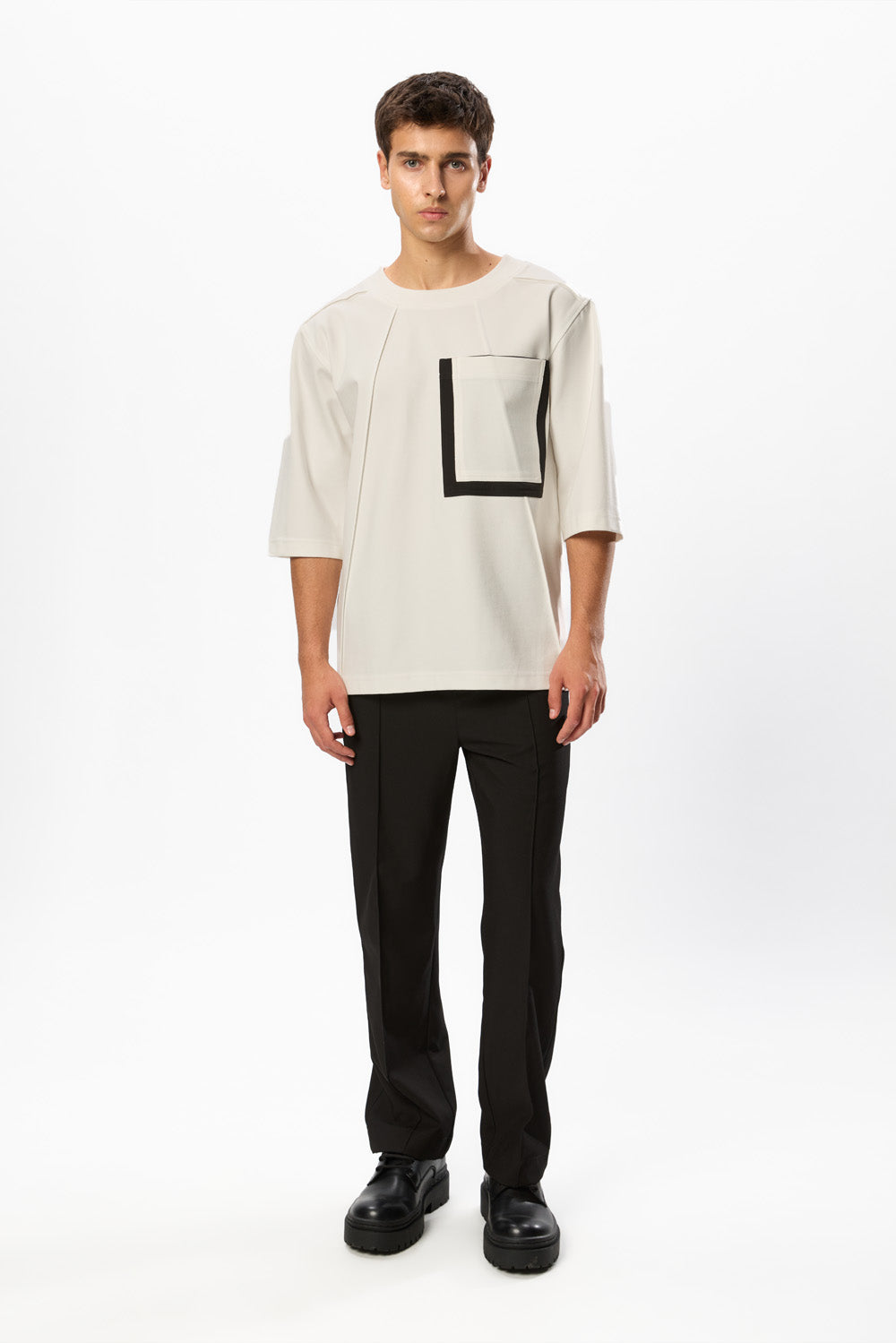 Pocket Off-White Omar T-Shirt
