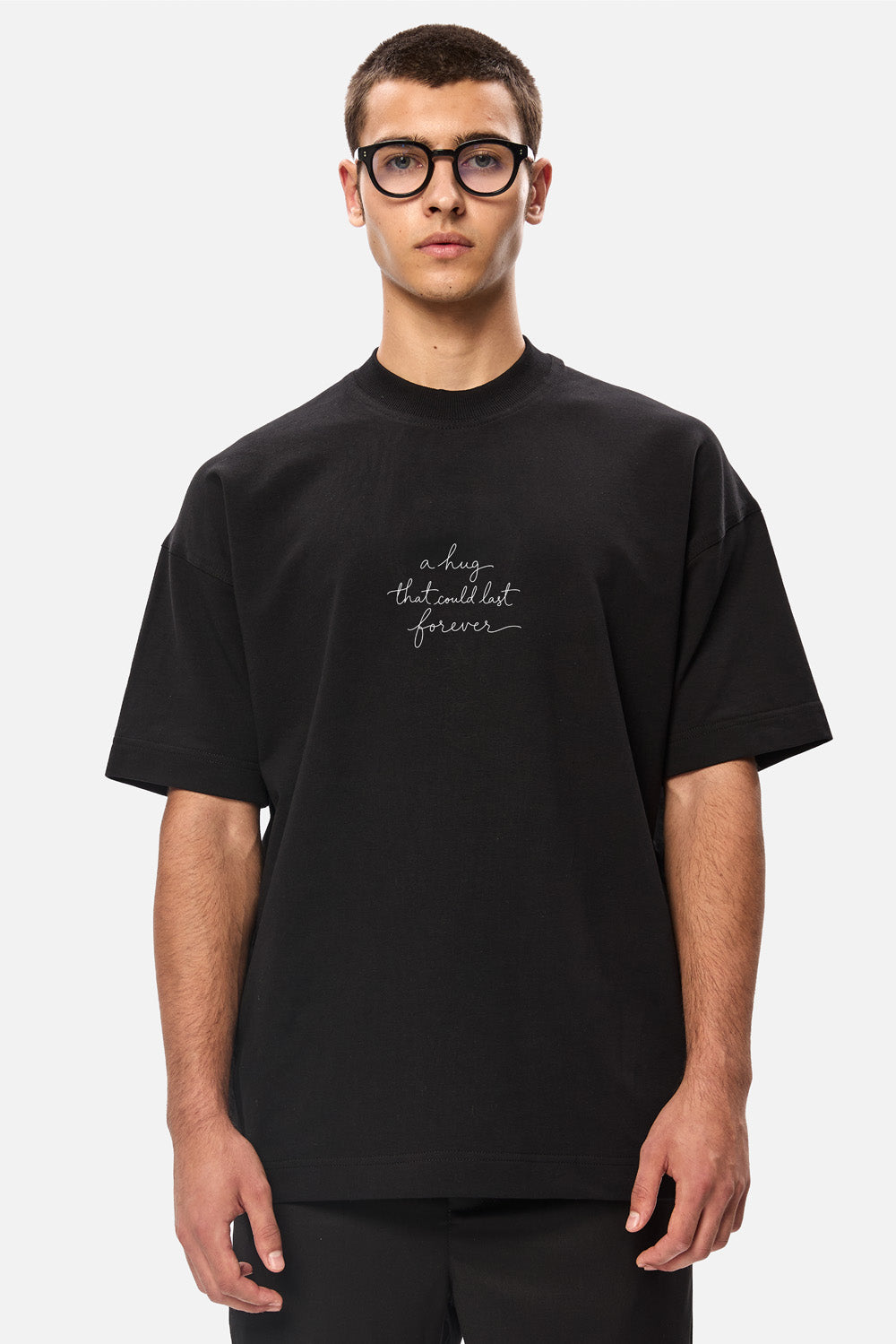 A hug One Line Black T-shirt