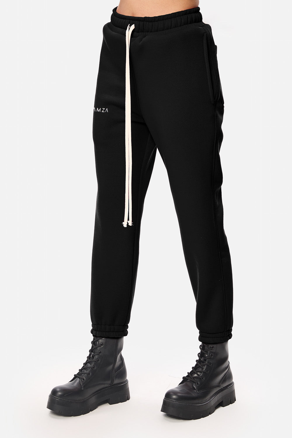 Blank V2 Fleece Pants| Women | Black | Modern and elegant style | Comfort and functionality | Atelier Hamza