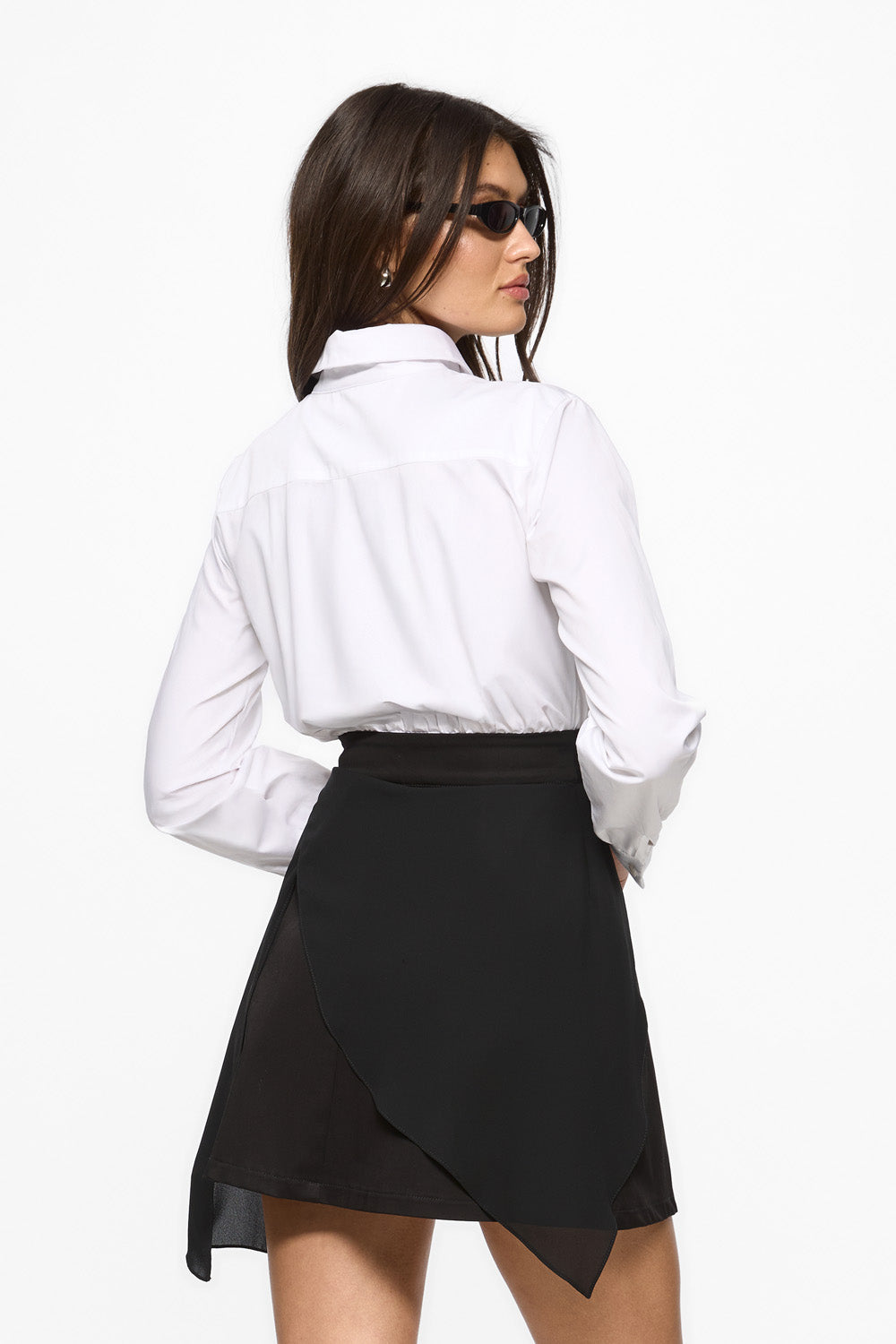 Czarna sukienka Lille z długimi rękawami