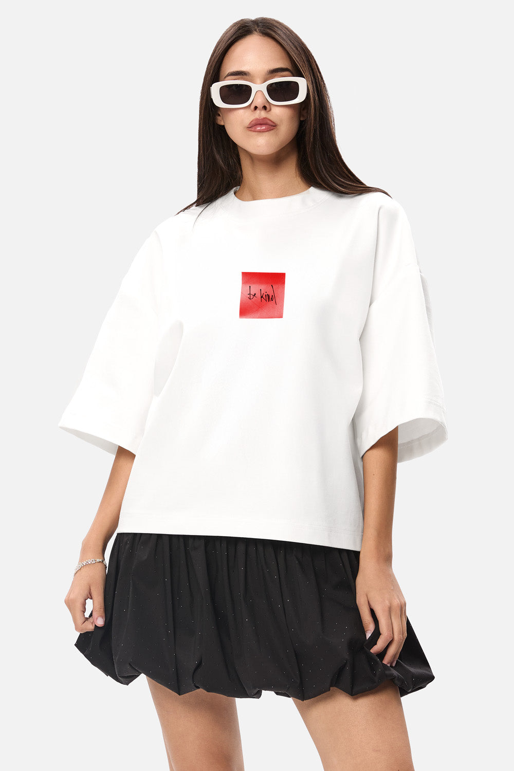 Tricou Off-White cu imprimeu Heart Post | Femei | Alb | Stil Modern & Elegant | Confort & Funcționalitate | Atelier Hamza