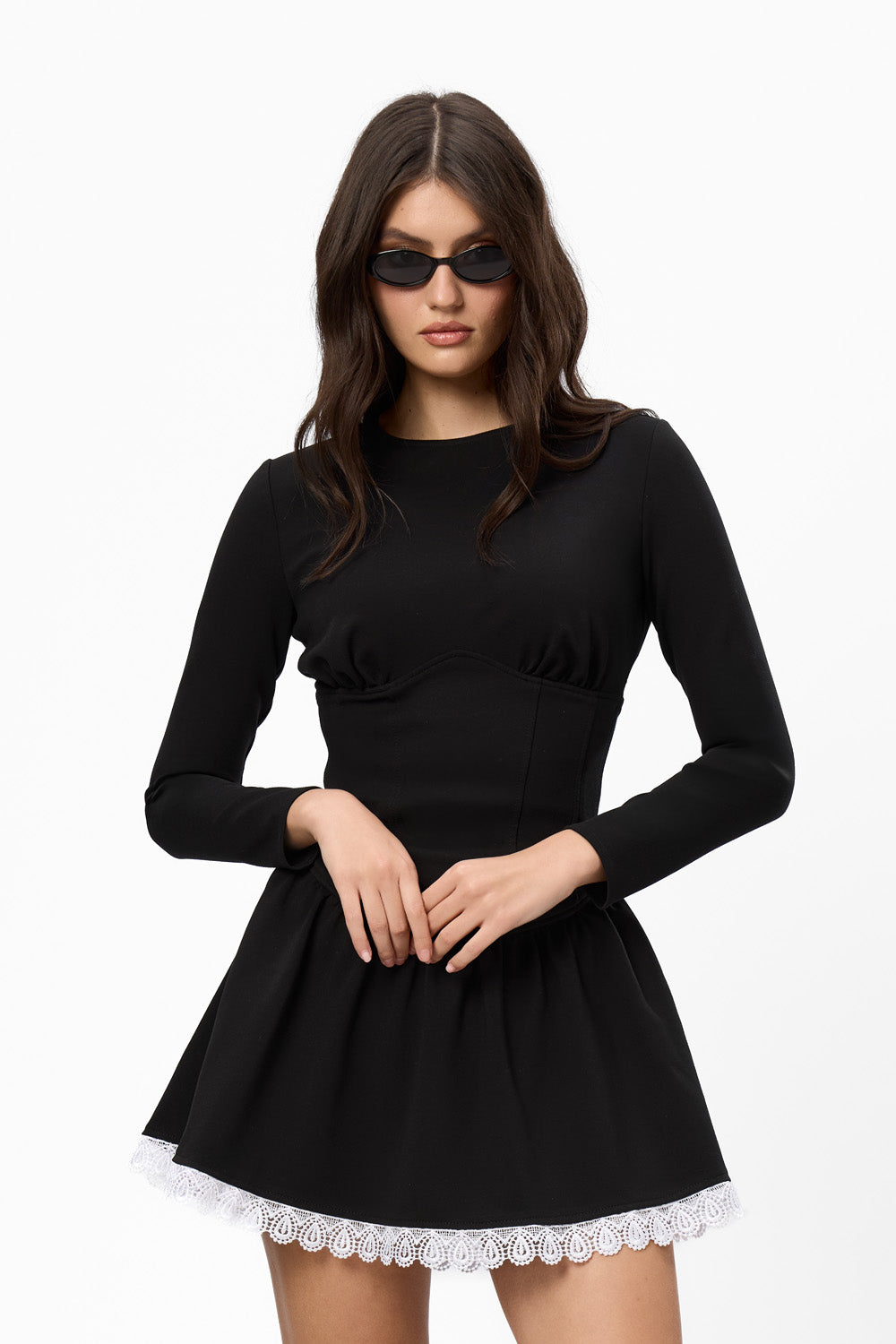 Czarna bluza z kapturem Karol z gorsetem