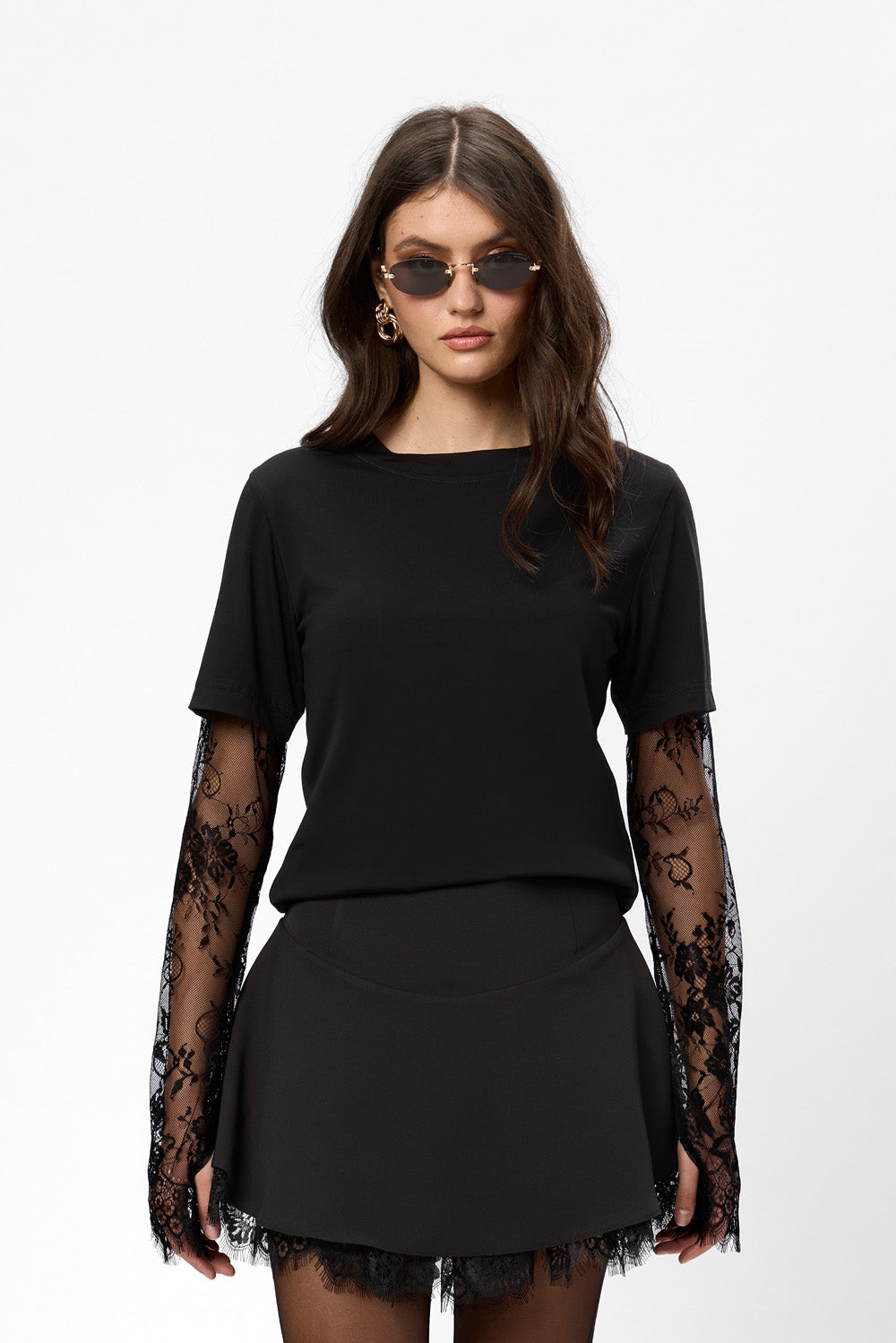 Denise off-white Top with lace sleeves