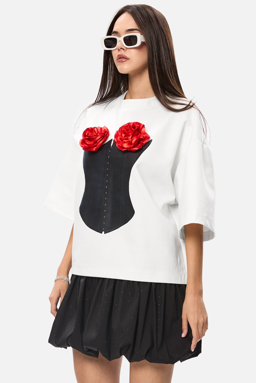 Belle with floral applique off-white T-shirt W