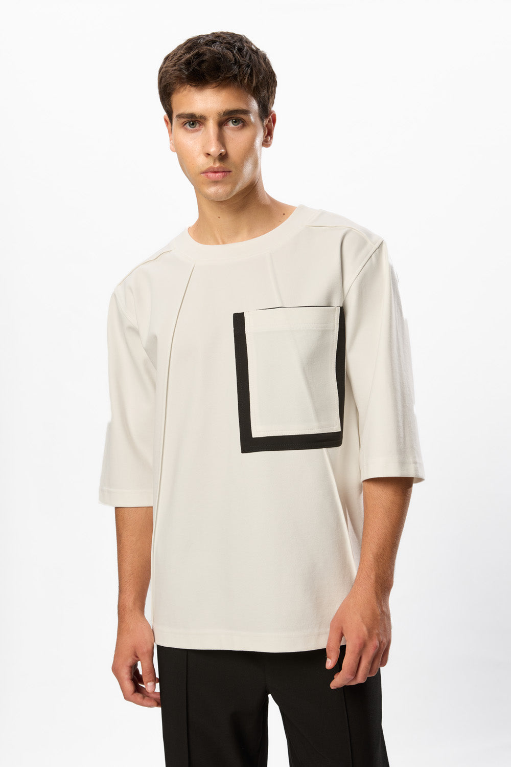 Pocket Off-White Omar T-Shirt