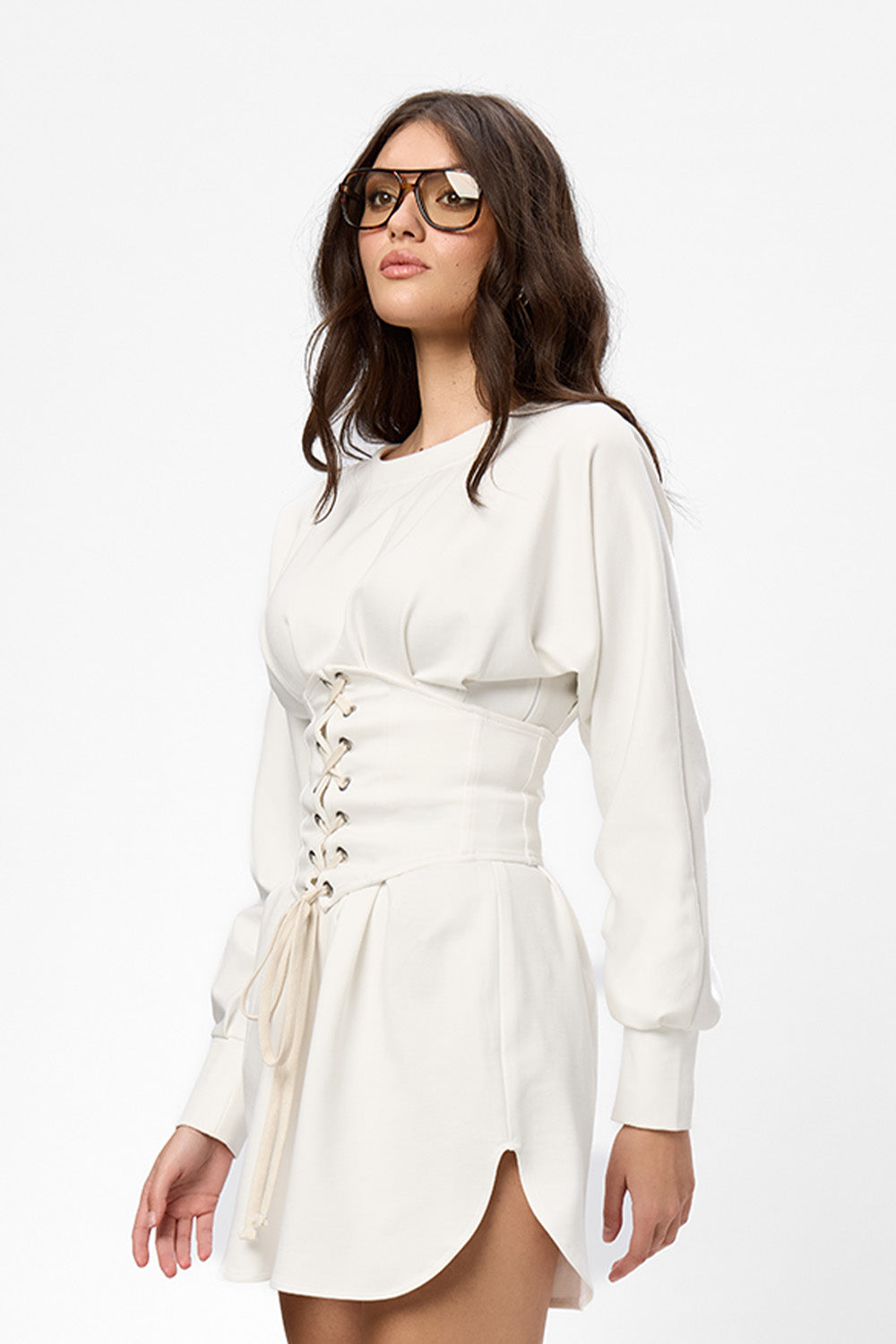 Czarna bluza z kapturem Karol z gorsetem