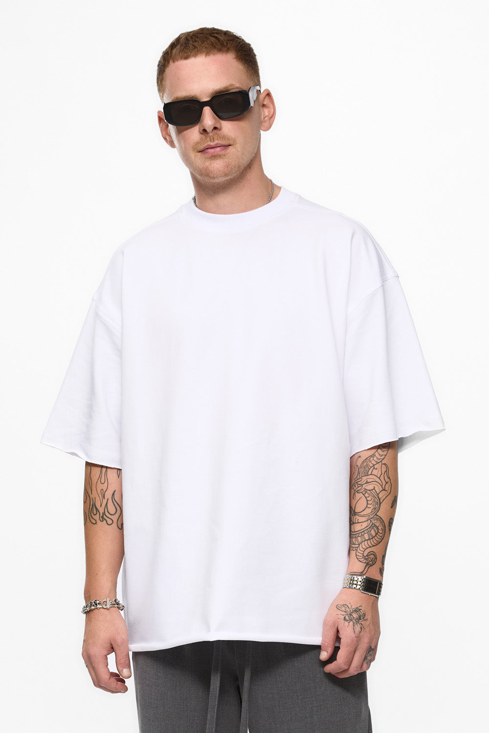 Tricou Oversized | Bărbați | Alb | Stil modern și elegant | Confort și funcționalitate | Atelier Hamza