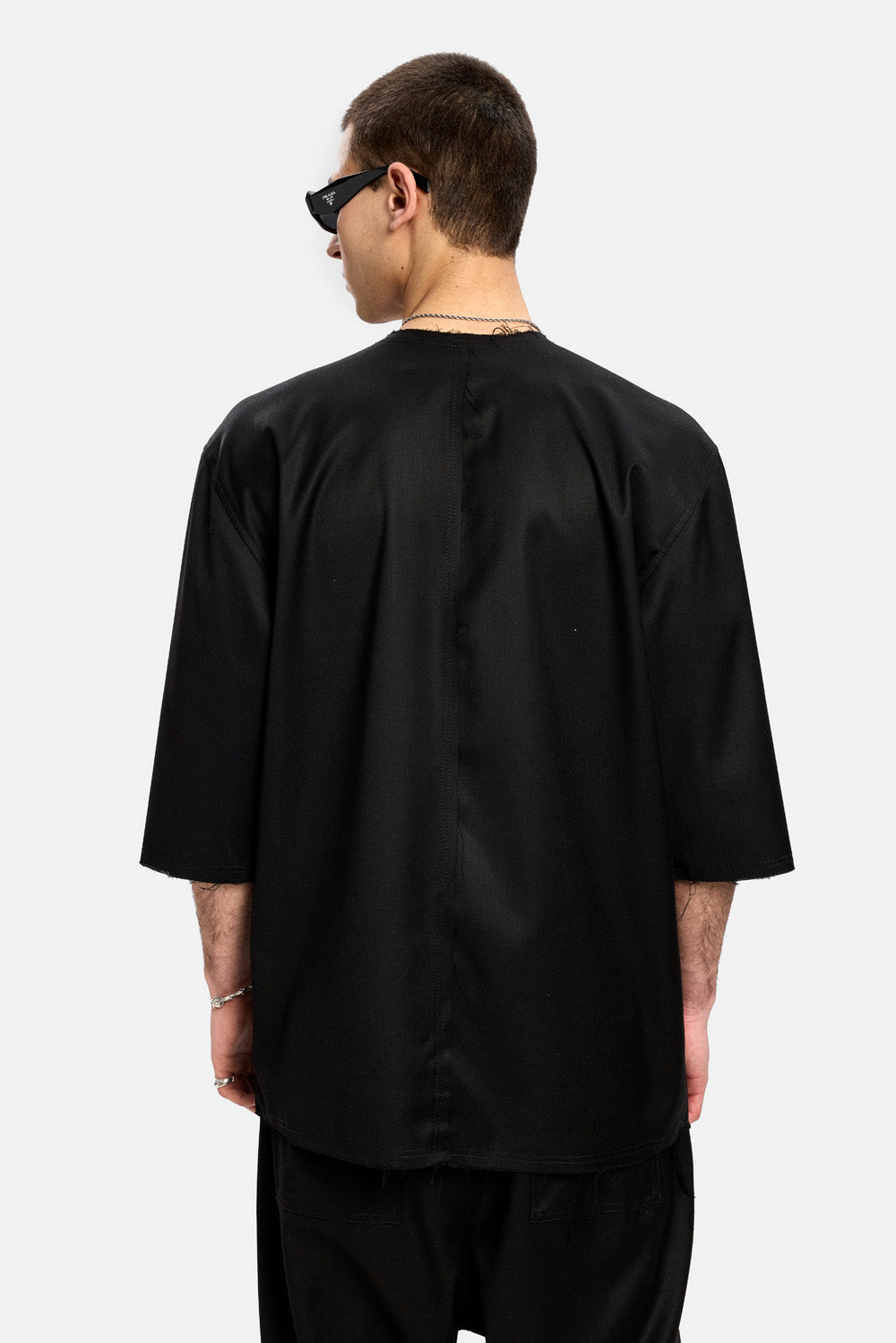 Tricou Thom | Bărbați | Negru | Stil Modern & Elegant | Confort & Funcționalitate | Atelier Hamza
