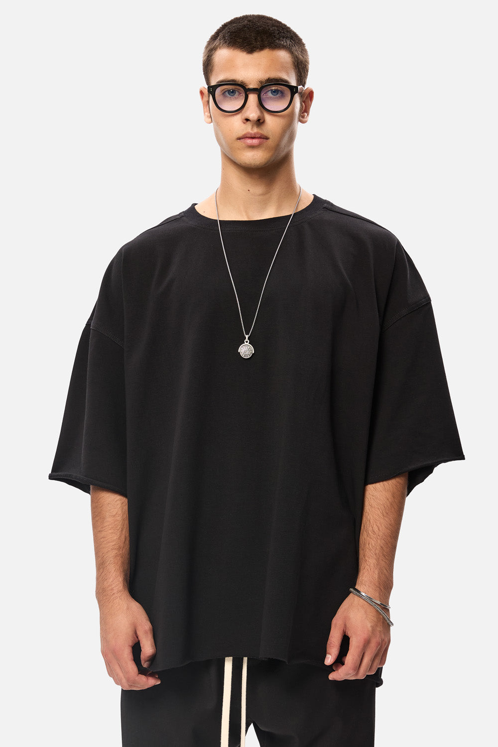 Tricou  de barbati Oversized | Confort & Eleganță | Negru | Atelier Hamza