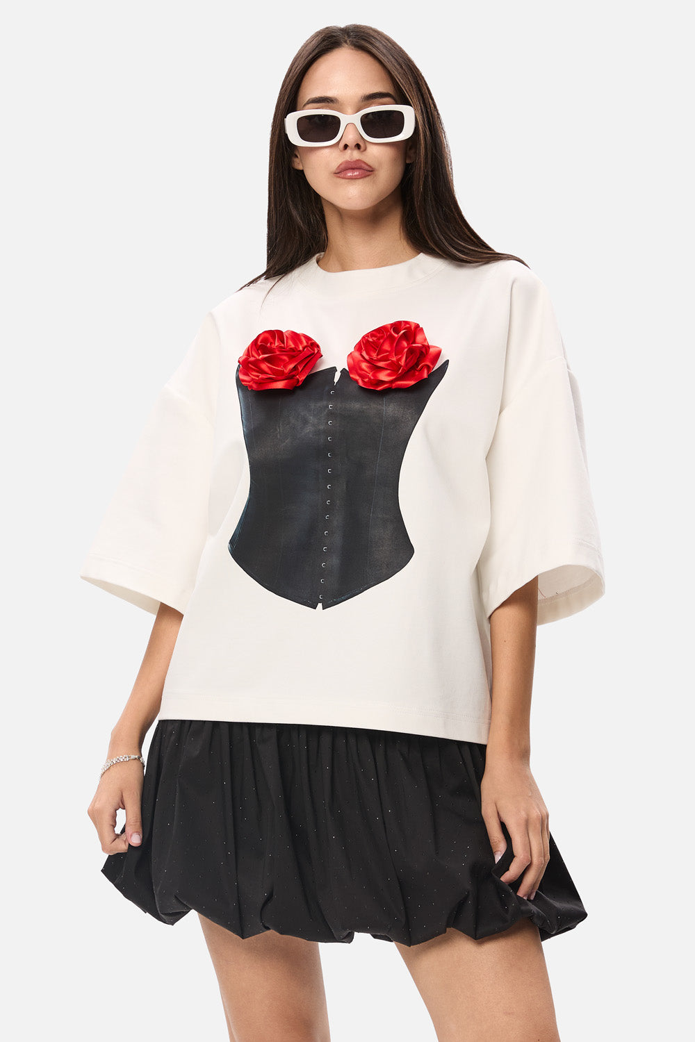 Belle with floral applique off-white T-shirt W