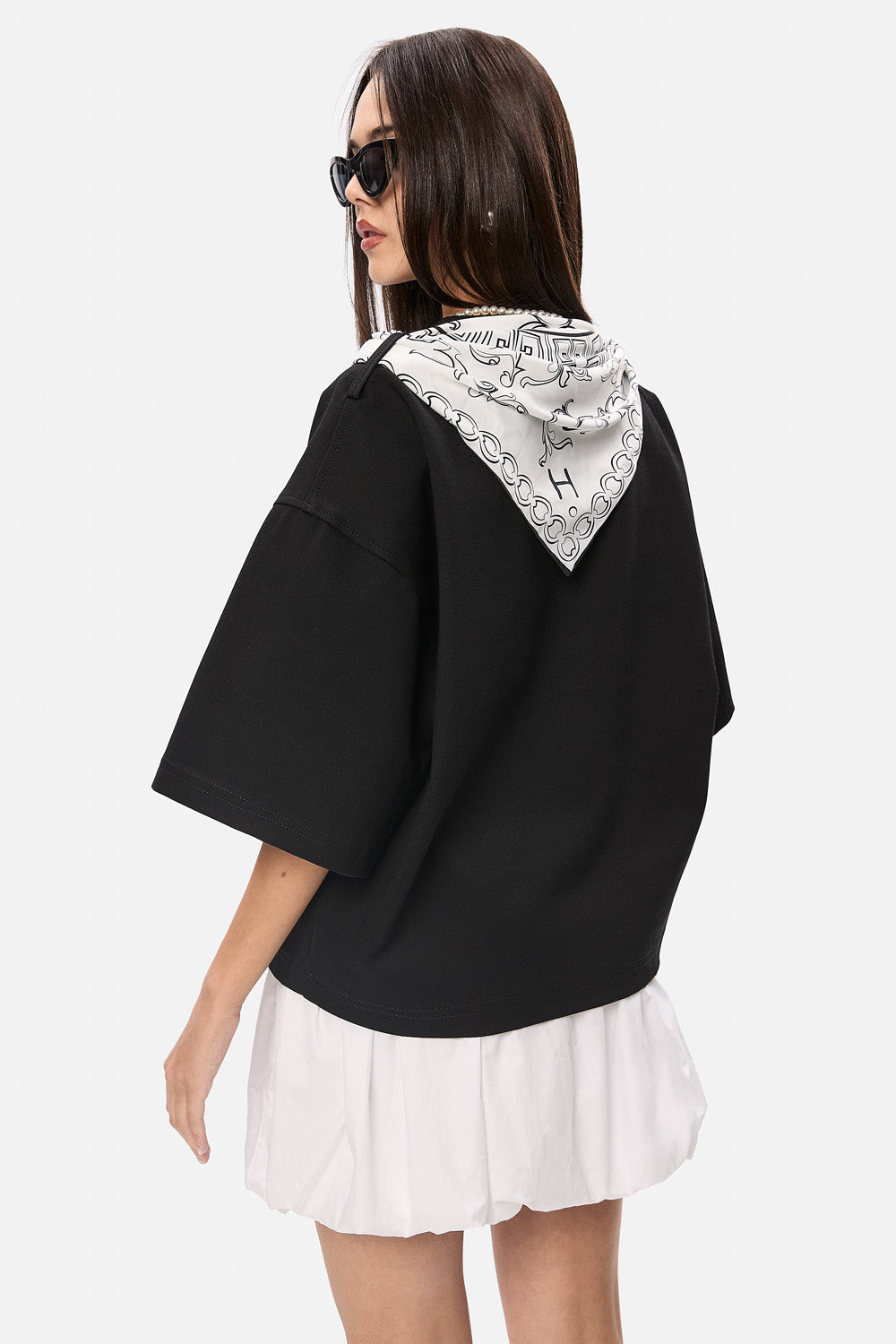 Beżowa koszulka Kyo Scarf W