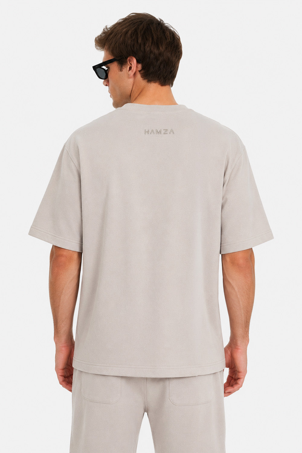 Tricou bărbați Vanilla din vâscoză purtat de model, vedere din spate