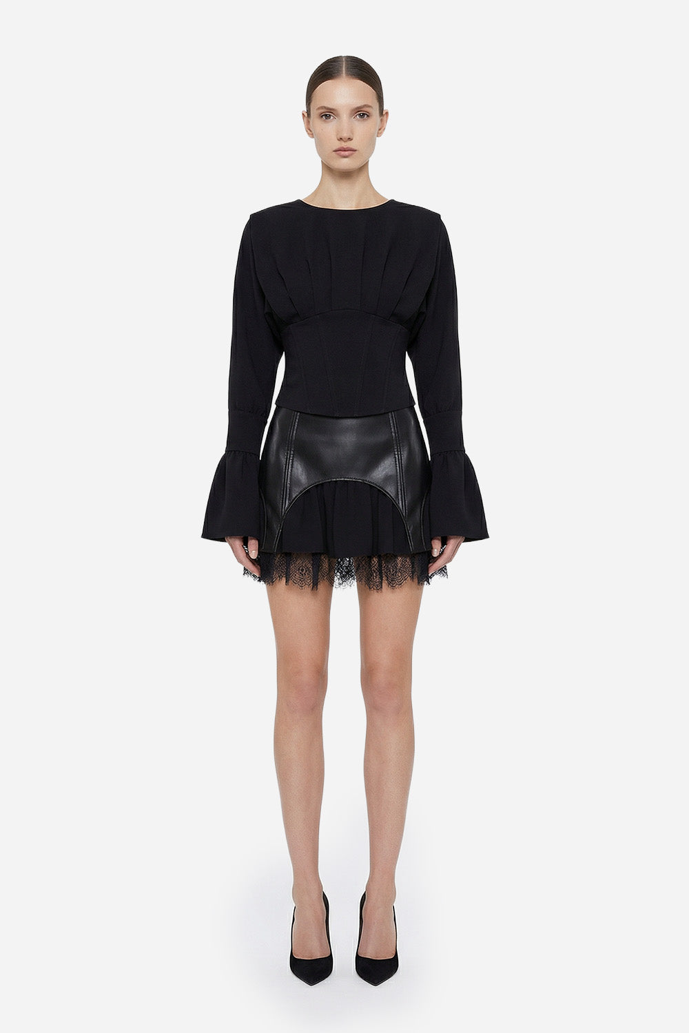 Czarna bluza z kapturem Karol z gorsetem